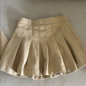 3 Old Navy Beige Pleated Tennis Skorts
